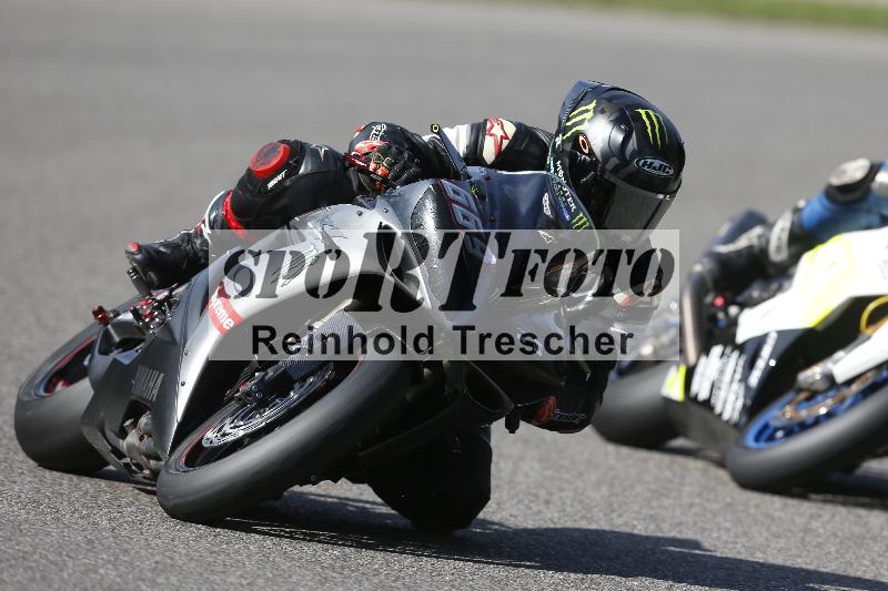 /55 20.09.2025 Speer Racing ADR/Gruppe weiß/669